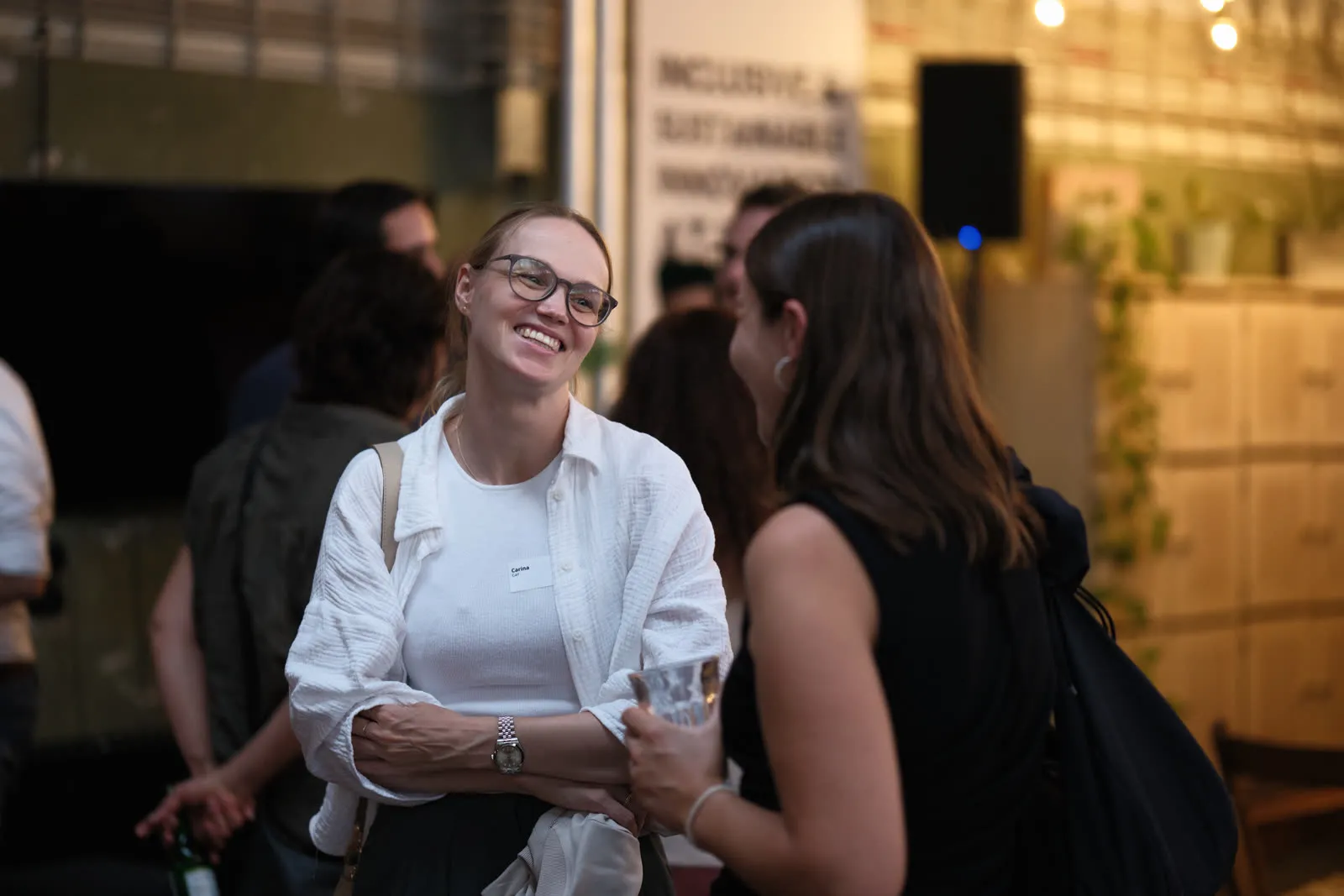 Schöne Gespräche beim Networking